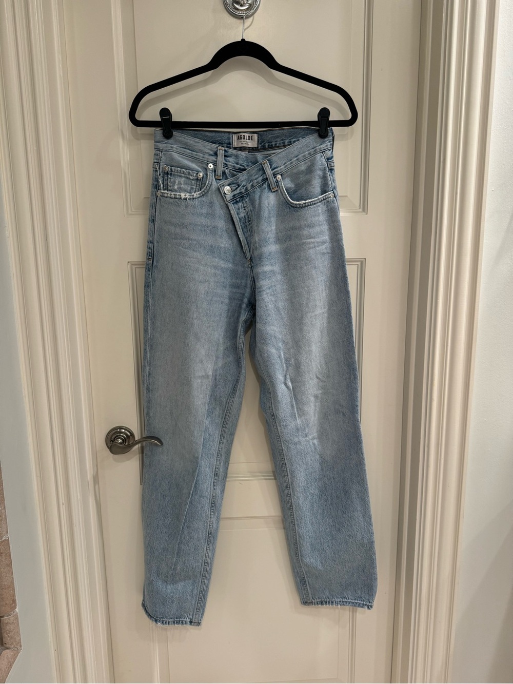 Agolde Arc Criss Cross Jeans in Conclusion - Picture 7 of 11